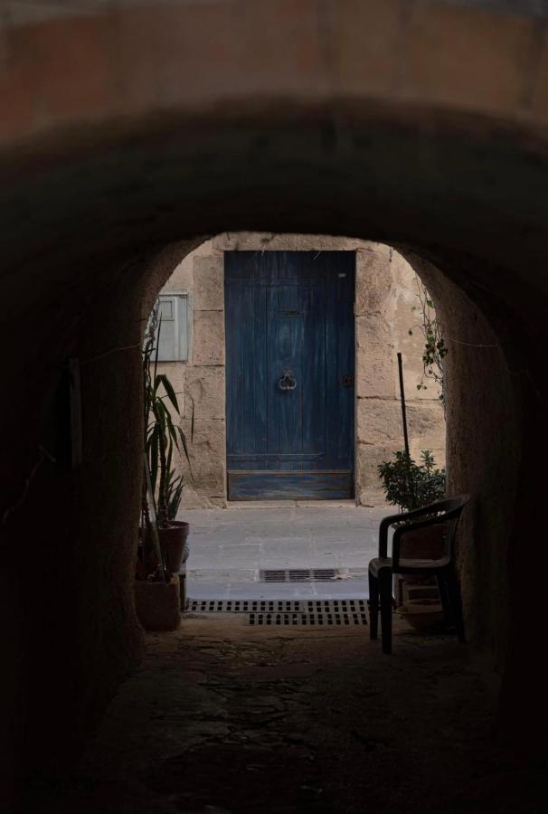 Cosy Provencal Lejlighed Belgentier Eksteriør billede