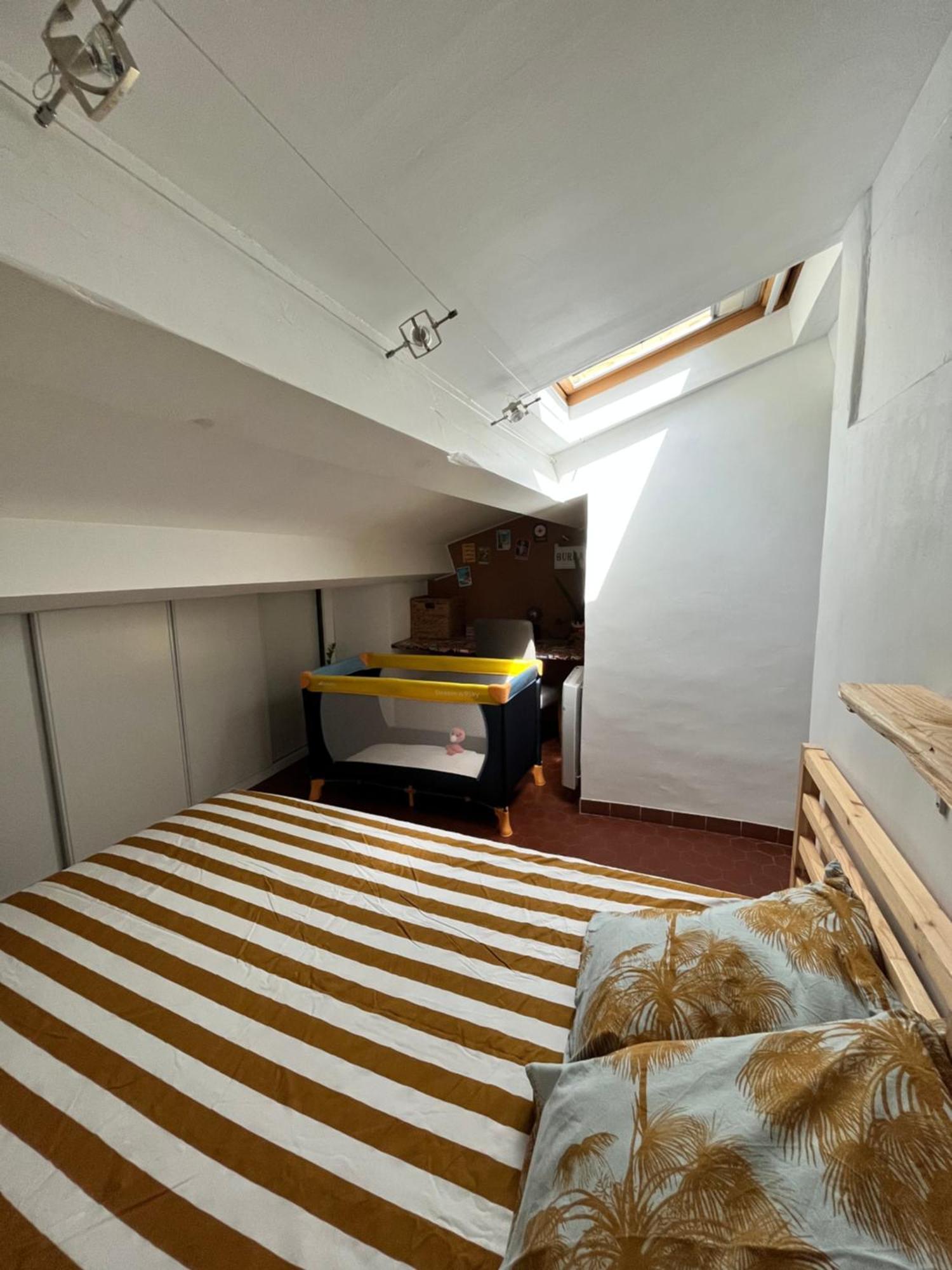 Cosy Provencal Lejlighed Belgentier Eksteriør billede